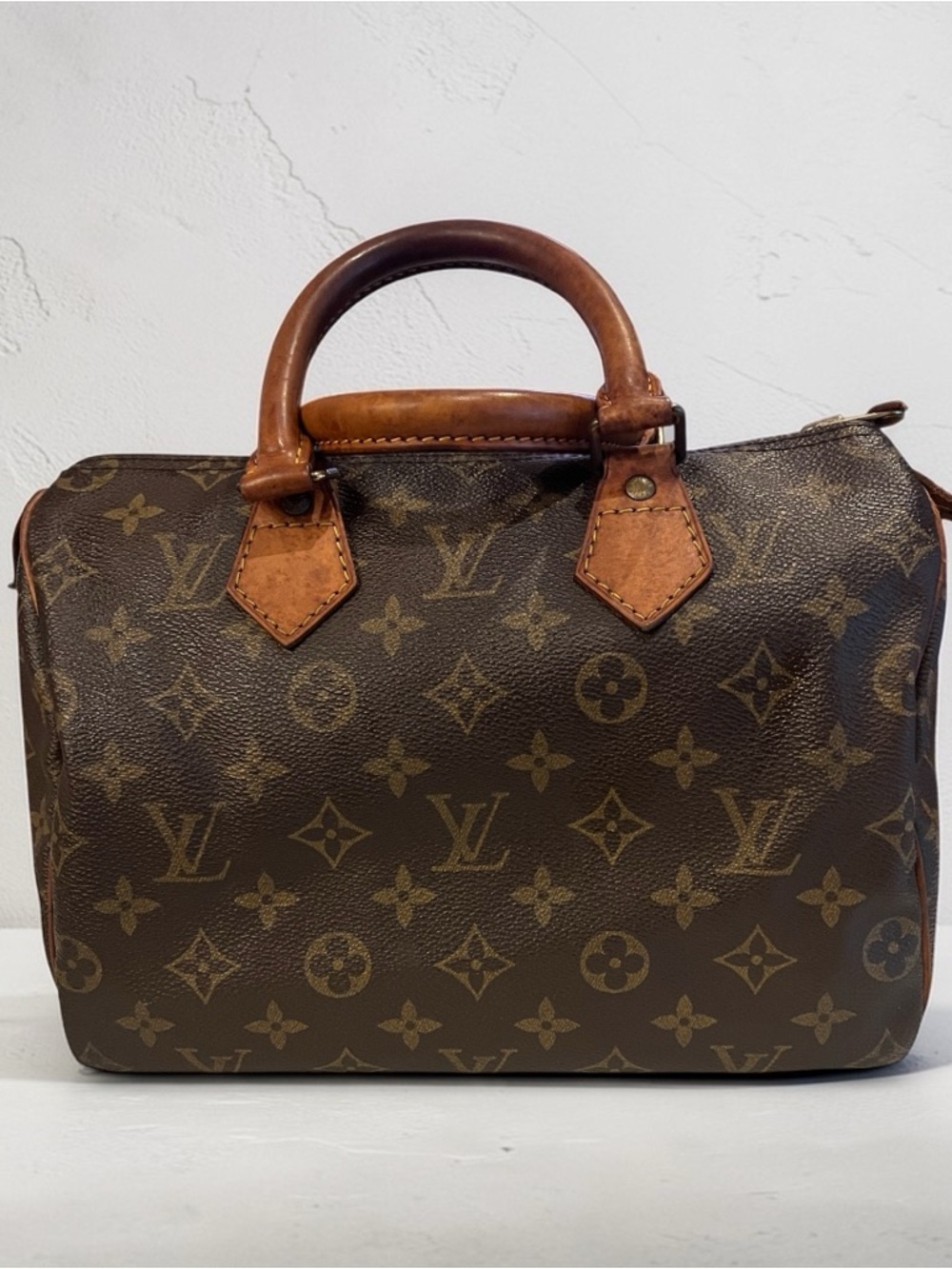 Louis Vuitton Speedy 25 Monogram – Authentic Vintage Classic with Dust Bag